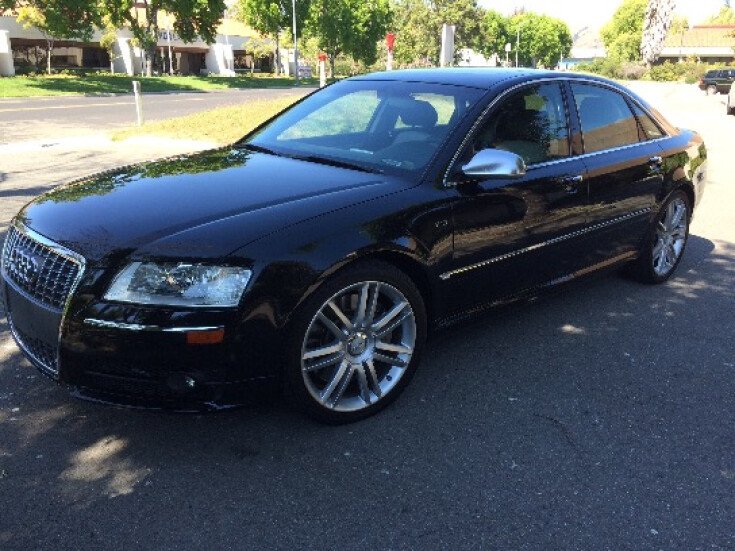 Thumbnail Photo undefined for 2007 Audi S8